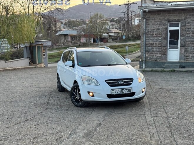 Kia Ceed 2008, 290,000 km - 1.4 л - 