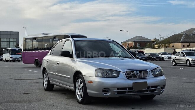 Hyundai Elantra 2001, 245,658 km - 2.0 l - Sumqayıt