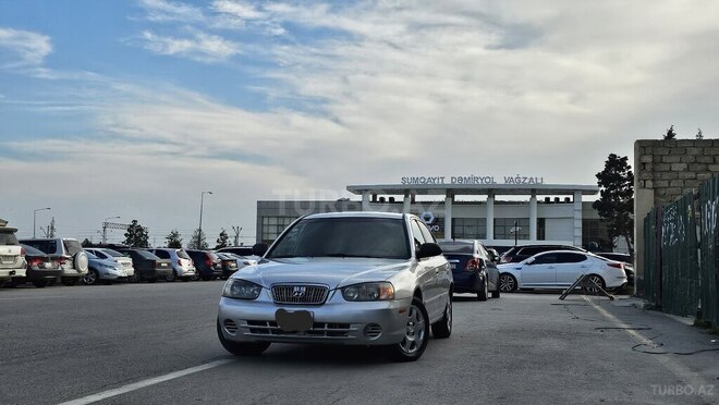 Hyundai Elantra 2001, 245,658 km - 2.0 l - Sumqayıt