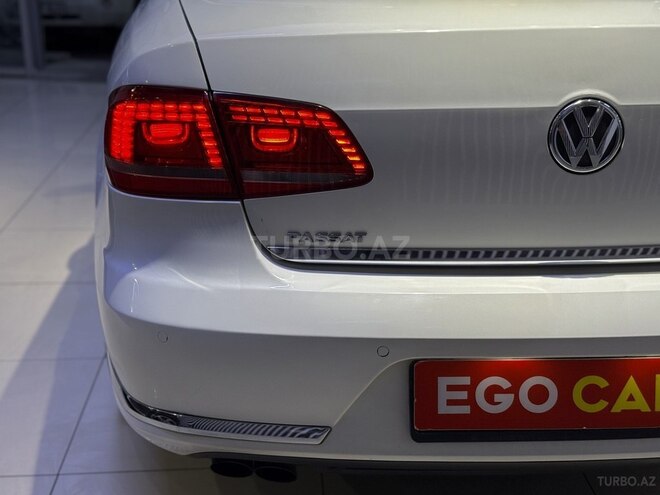 Volkswagen Passat-17