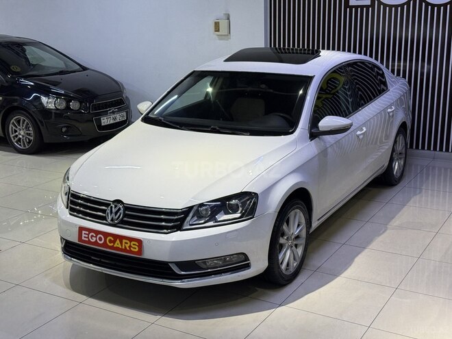 Volkswagen Passat-2