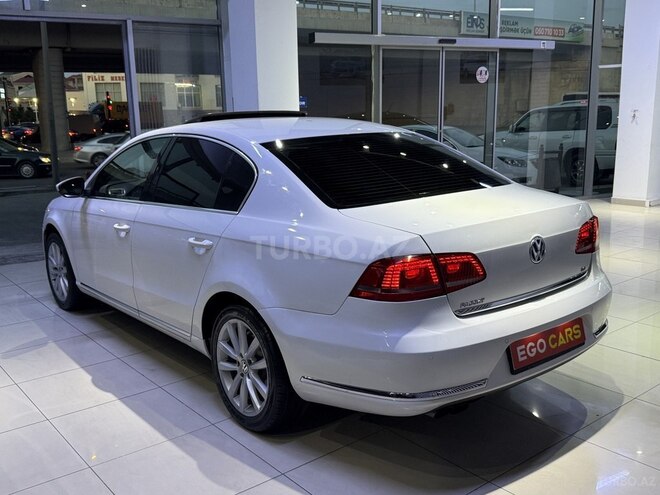 Volkswagen Passat-9