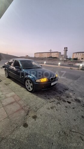 BMW 318 2001, 111,111 km - 1.9 l - Sumqayıt