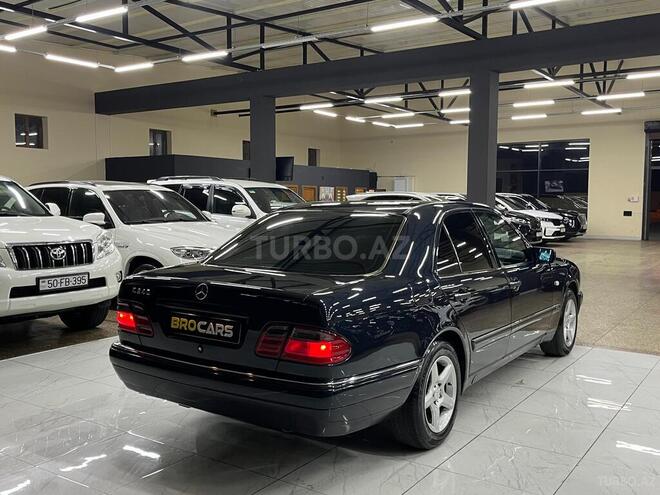 Mercedes E 240 1998, 277,441 km - 2.4 l - Bakı