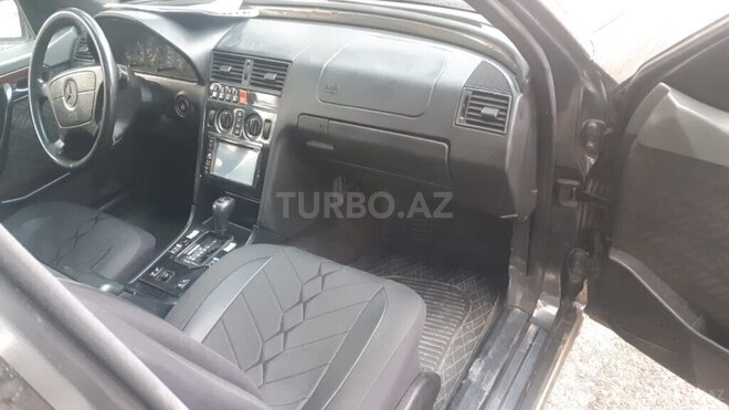 Mercedes C 280 1995, 450,167 km - 2.8 л - Quba