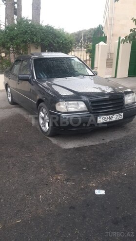 Mercedes C 280 1995, 450,167 km - 2.8 л - Quba