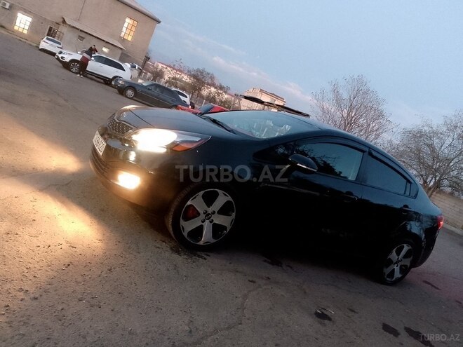 Kia Rio 2011, 260,000 km - 1.6 l - Naxçıvan