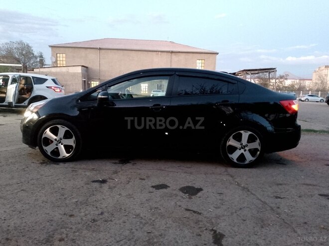 Kia Rio 2011, 260,000 km - 1.6 l - Naxçıvan