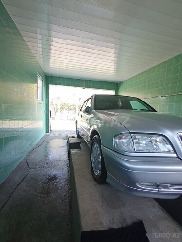 Mercedes C 200 1998, 301,248 km - 2.0 l - Ucar