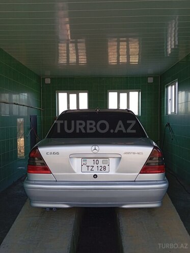 Mercedes C 200 1998, 301,248 km - 2.0 l - Ucar