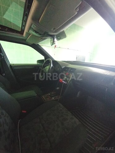 Mercedes C 200 1998, 301,248 km - 2.0 l - Ucar