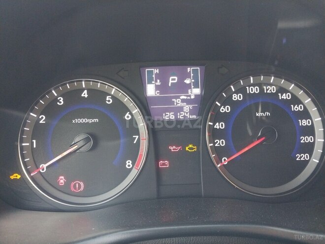 Hyundai Accent 2015, 126,500 km - 1.6 l - Bakı