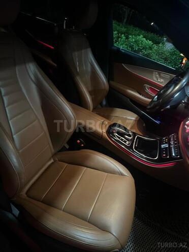 Mercedes E 220 d 2016, 181,000 km - 2.0 l - Sabirabad