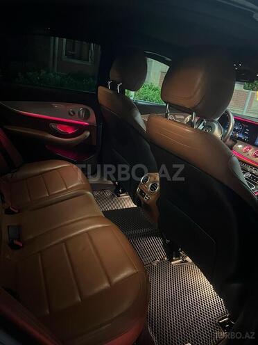 Mercedes E 220 d 2016, 181,000 km - 2.0 l - Sabirabad