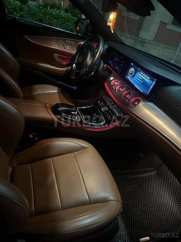 Mercedes E 220 d 2016, 181,000 km - 2.0 l - Sabirabad