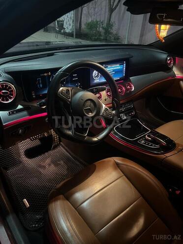 Mercedes E 220 d 2016, 181,000 km - 2.0 l - Sabirabad