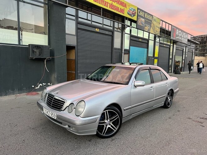 Mercedes E 240 2000, 398,587 km - 2.4 л - Bakı
