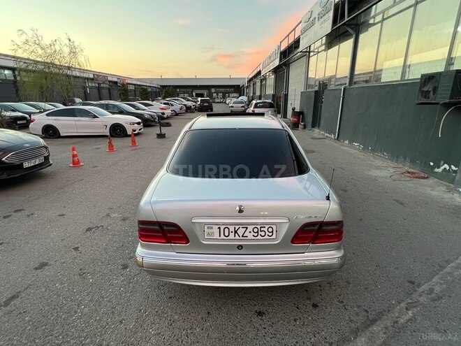 Mercedes E 240 2000, 398,587 km - 2.4 л - Bakı