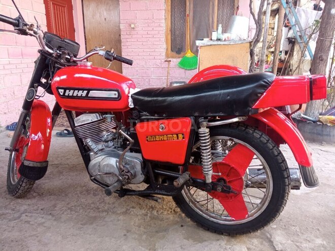 IJ Planeta 5 1999, 2,000 km - 0.3 l - Yevlax
