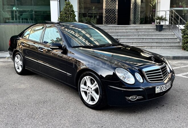 Mercedes E 350 2007, 268,000 km - 3.5 l - Bakı