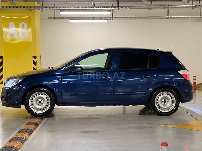 Opel Astra 2004, 270,000 km - 1.4 л - Gəncə