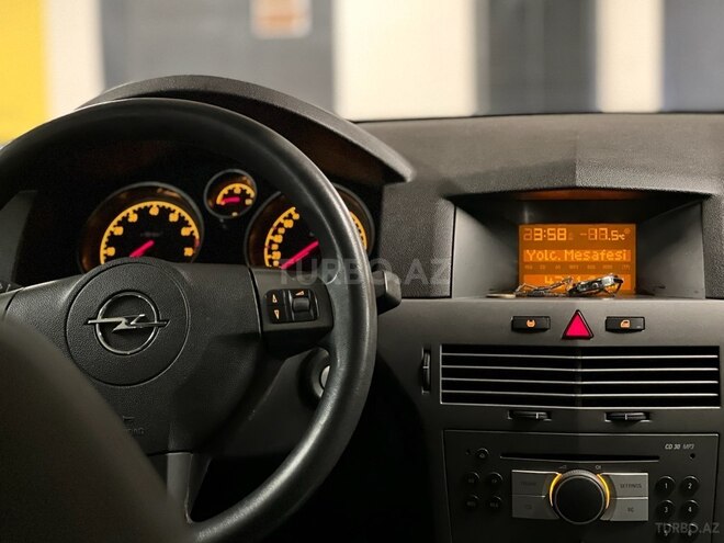 Opel Astra 2004, 270,000 km - 1.4 л - Gəncə