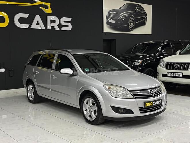 Opel Astra 2008, 259,000 km - 1.7 l - Bakı