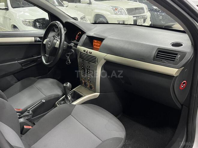 Opel Astra 2008, 259,000 km - 1.7 l - Bakı