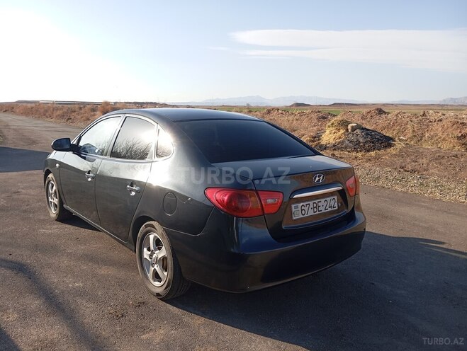 Hyundai Elantra 2008, 320,000 km - 1.6 l - Naxçıvan