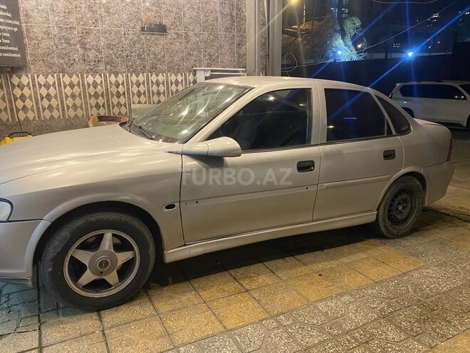 Opel Vectra 2000, 229,000 km - 1.8 l - Bakı