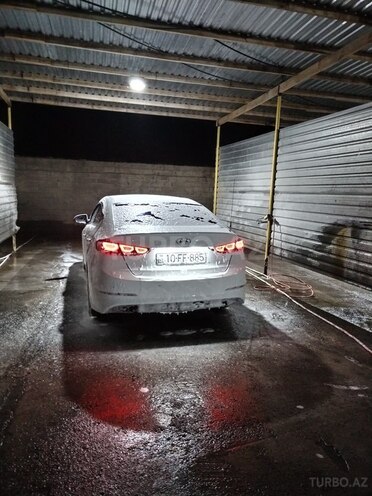 Hyundai Avante 2016, 218,000 km - 1.6 л - Bakı