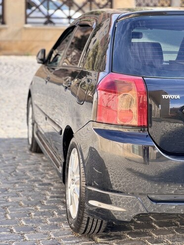 Toyota Corolla 2006, 304,000 km - 1.4 l - Bakı
