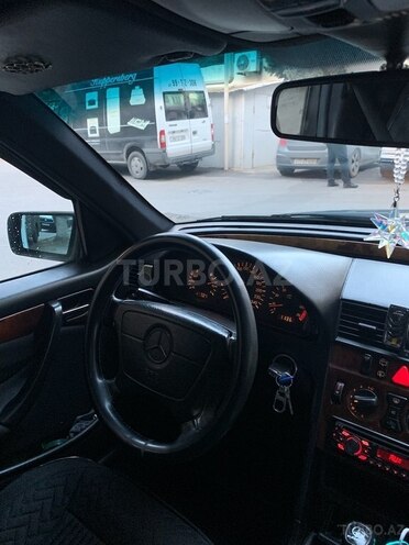 Mercedes C 200 1998, 468,000 km - 2.0 л - Bakı