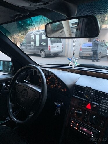 Mercedes C 200 1998, 468,000 km - 2.0 л - Bakı