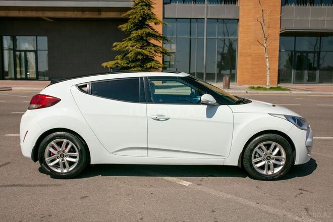 Hyundai Veloster 2012, 130,000 km - 1.6 l - Bakı