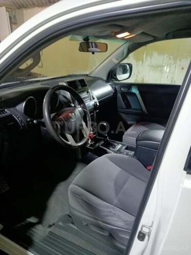 Toyota Land Cruiser Prado 2013, 190,000 km - 3.0 l - Bakı