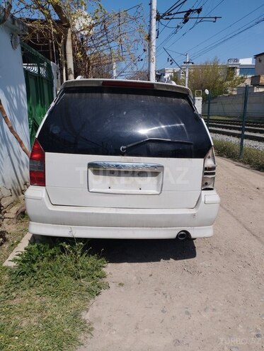 Mitsubishi  2000, 257,000 km - 2.4 л - Bakı
