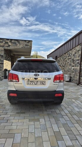 Kia Sorento 2011, 190,300 km - 2.0 l - İsmayıllı