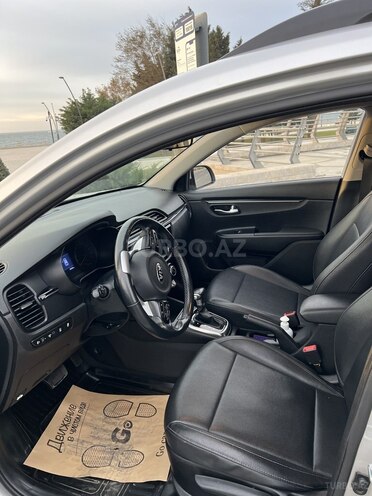 Kia Rio X-Line 2019, 97,800 km - 1.6 л - Bakı