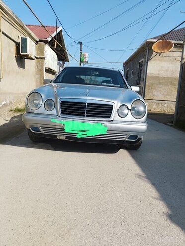 Mercedes E 230 1995, 370,000 km - 2.3 l - Bakı