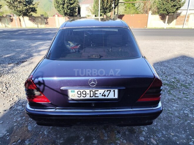 Mercedes C 220 d 1998, 378,000 km - 2.2 л - Balakən