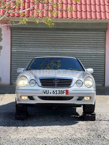 Mercedes E 240 2000, 277,000 km - 2.4 l - Şəmkir