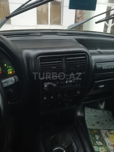 GAZ 31105 2005, 157,000 km - 2.3 l - Cəlilabad