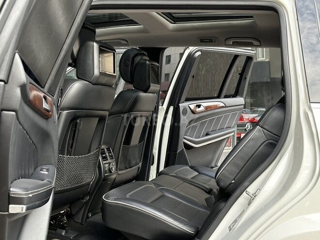Mercedes GL 500 4MATIC 2013, 235,000 km - 4.7 l - Bakı