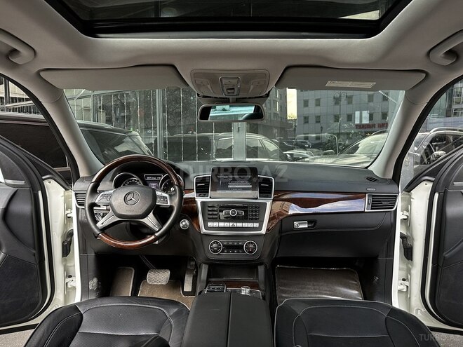 Mercedes GL 500 4MATIC 2013, 235,000 km - 4.7 l - Bakı