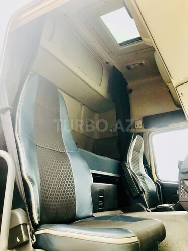 Volvo FH 460 2013, 639,000 km - 13.0 l - Bakı