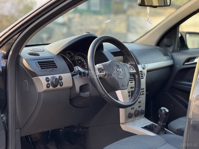 Opel Astra 2007, 352,000 km - 1.4 л - Göyçay
