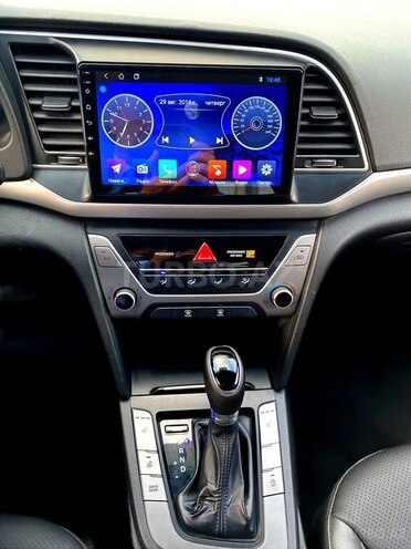 Hyundai Avante 2015, 207,000 km - 1.6 л - Bakı
