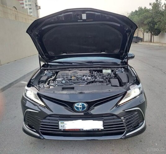Toyota Camry-19