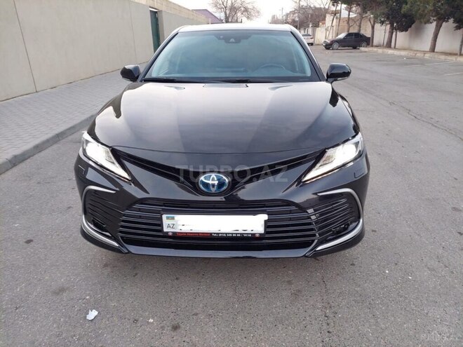Toyota Camry-1